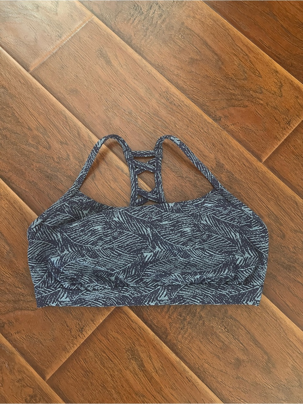 all in motion Navy and Light Blue Leaf-Print Racerback Sports Bra